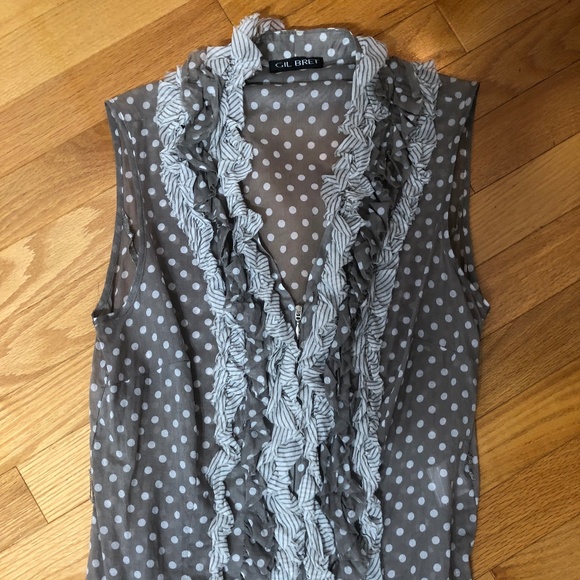 Sleeveless blouse - Picture 3 of 7